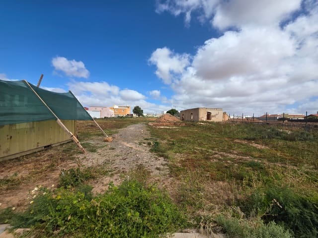 Bouwgrond te koop in Antigua - € 137.000 (Ref: 9807743)