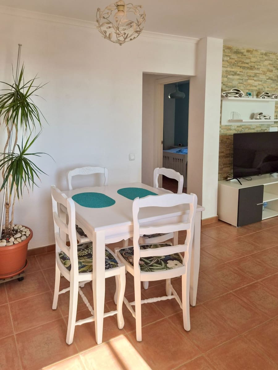 2 slaapkamer Halfvrijstaande villa te koop in Caleta de Fuste - € 249.000 (Ref: 9811300)