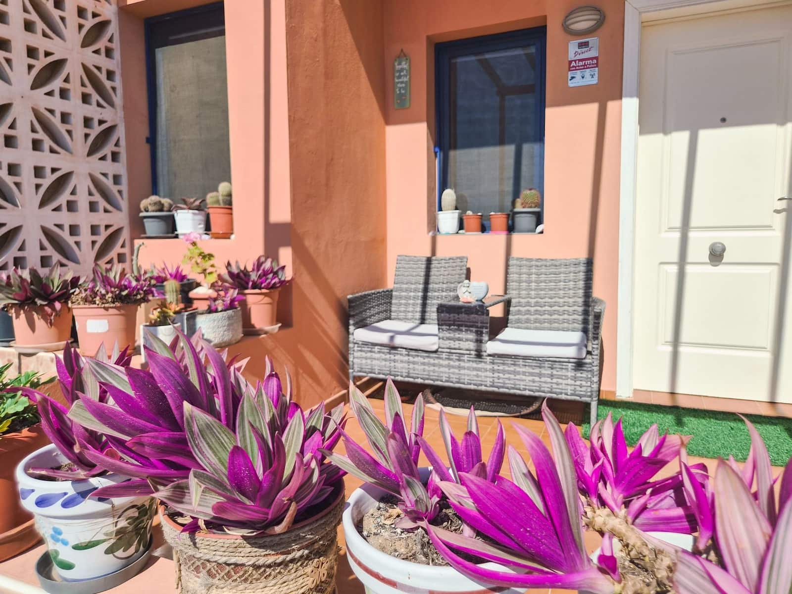 2 slaapkamer Halfvrijstaande villa te koop in Caleta de Fuste - € 249.000 (Ref: 9811300)