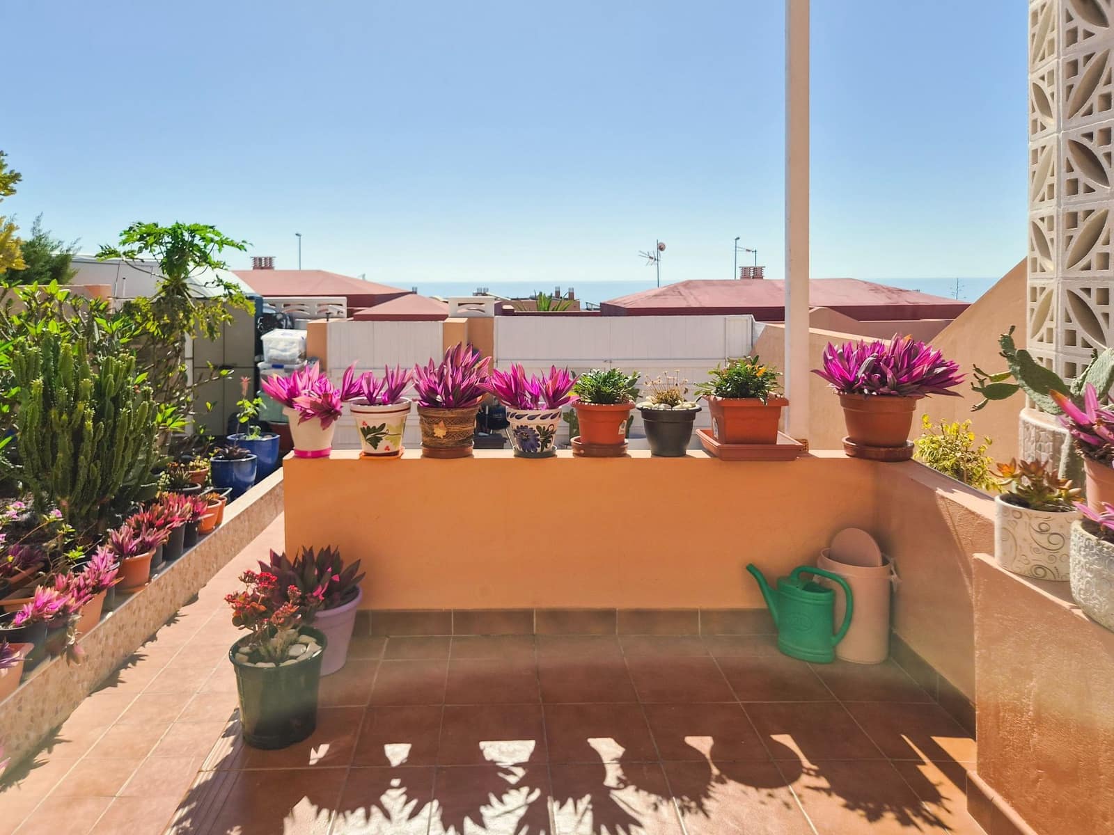 2 slaapkamer Halfvrijstaande villa te koop in Caleta de Fuste - € 249.000 (Ref: 9811300)