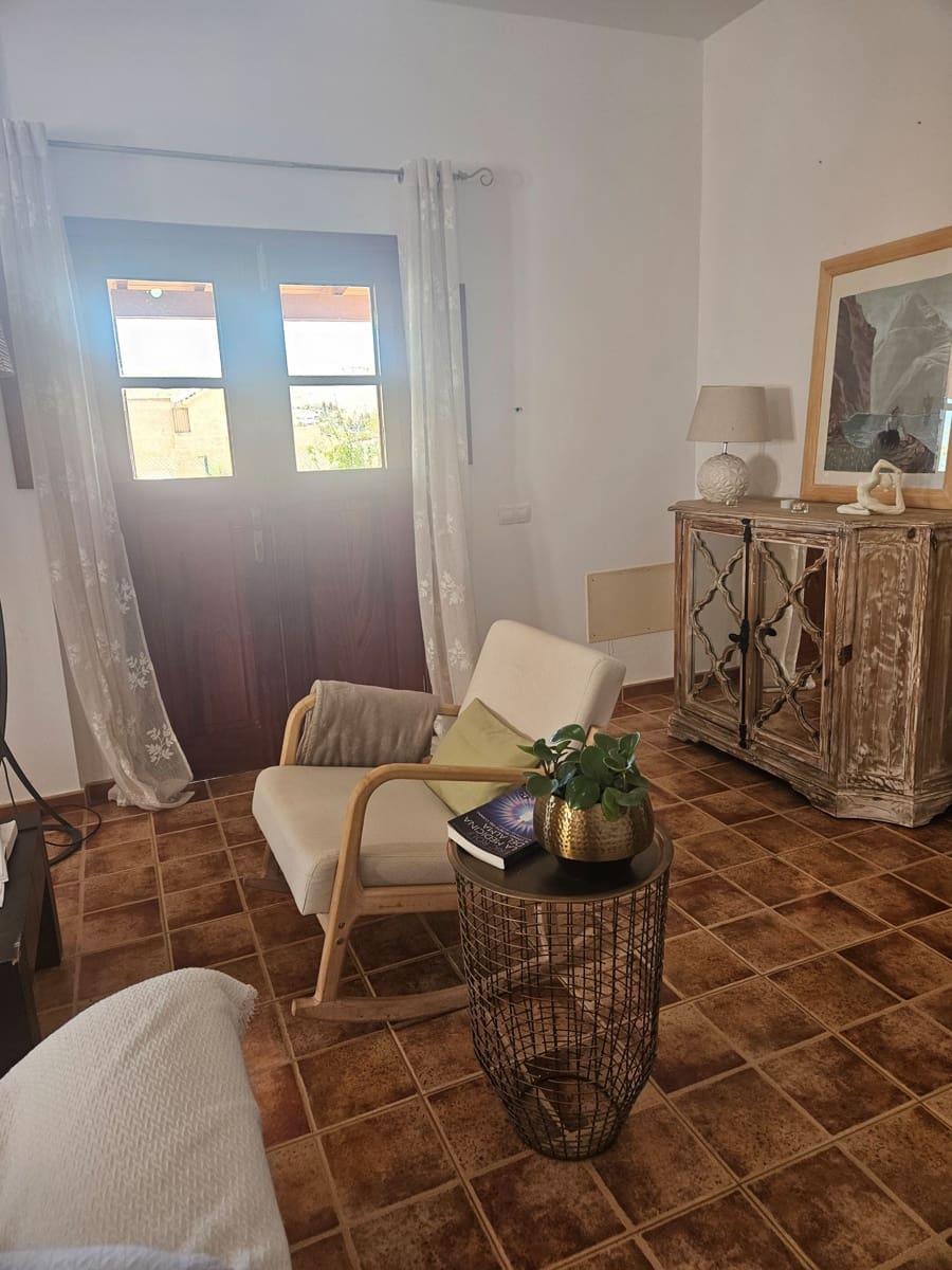 7 bedroom Villa for sale in Tetir - € 617,000 (Ref: 9819966)