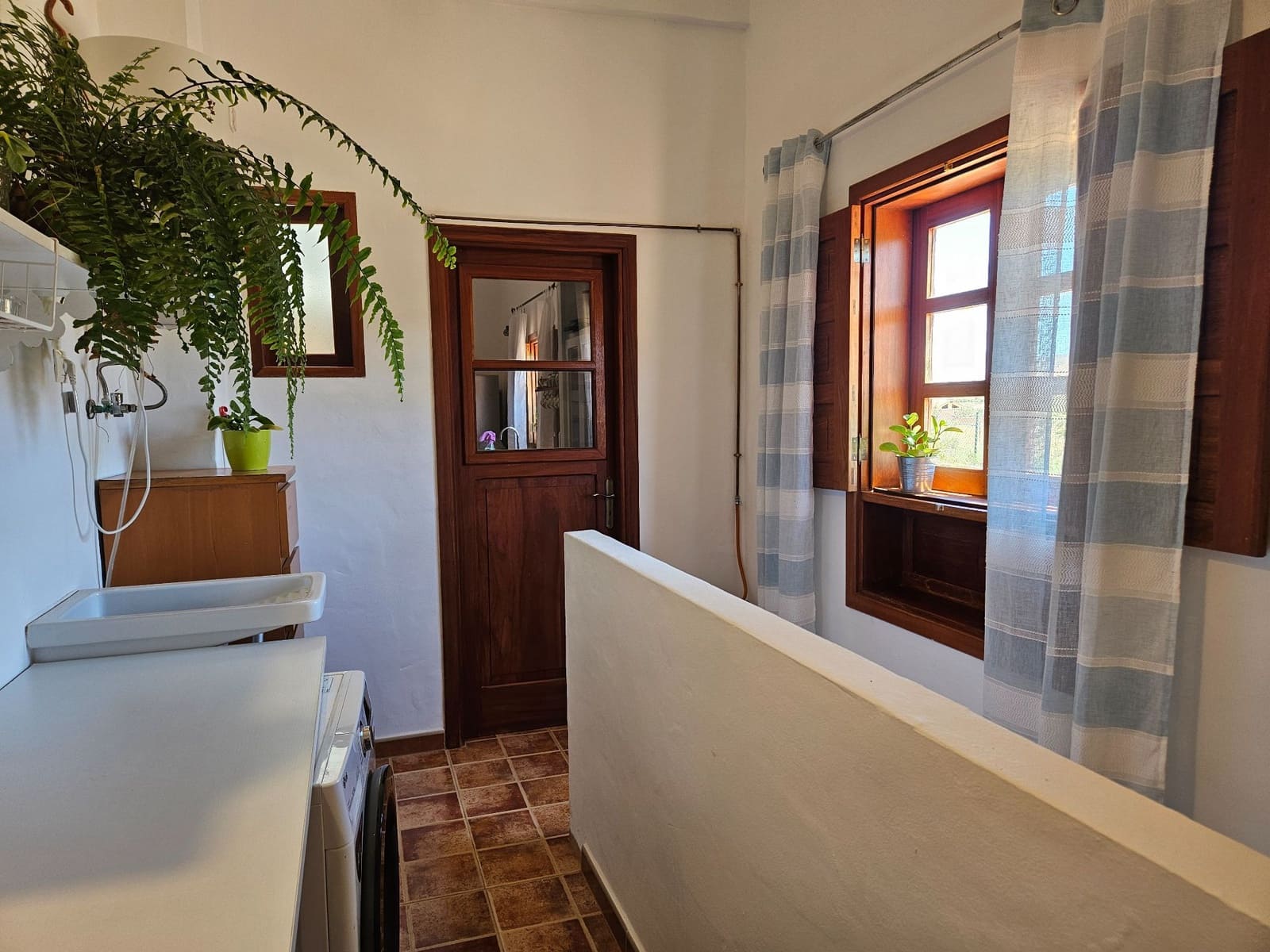 7 bedroom Villa for sale in Tetir - € 617,000 (Ref: 9819966)