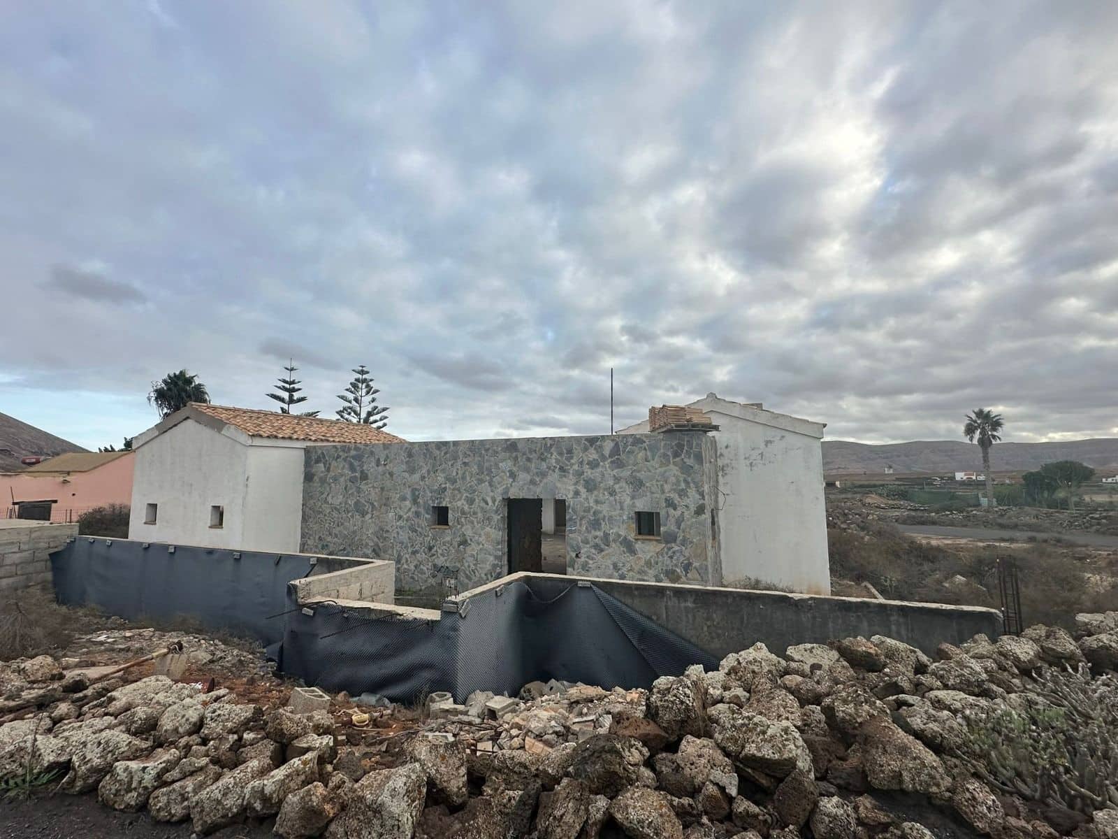 4 bedroom Villa for sale in Villaverde - € 395,000 (Ref: 9819967)