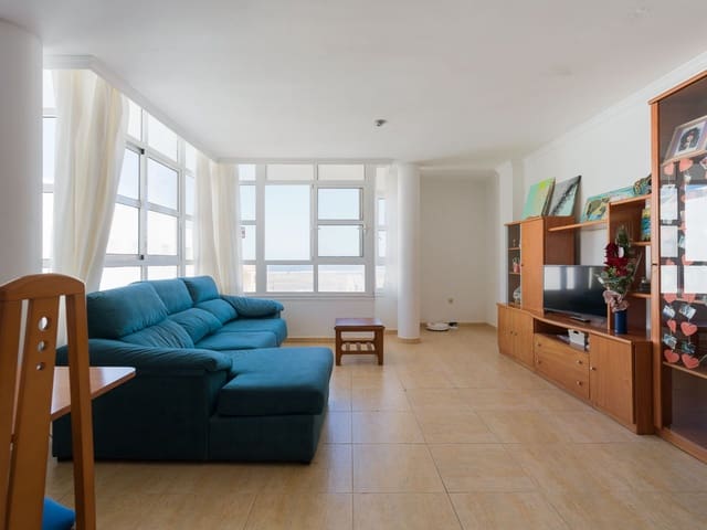 3 soveværelse Lejlighed til salg i Corralejo, La Oliva - € 330.000 (Ref: 9821849)