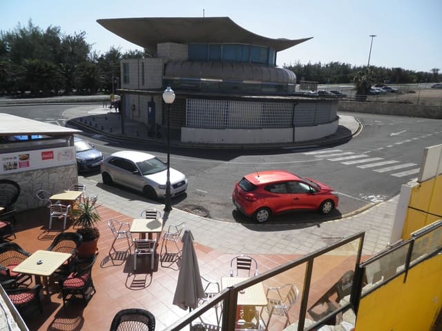 Local Comercial en Costa Calma, Pájara en venta - 425.000 € (Ref: 9821850)