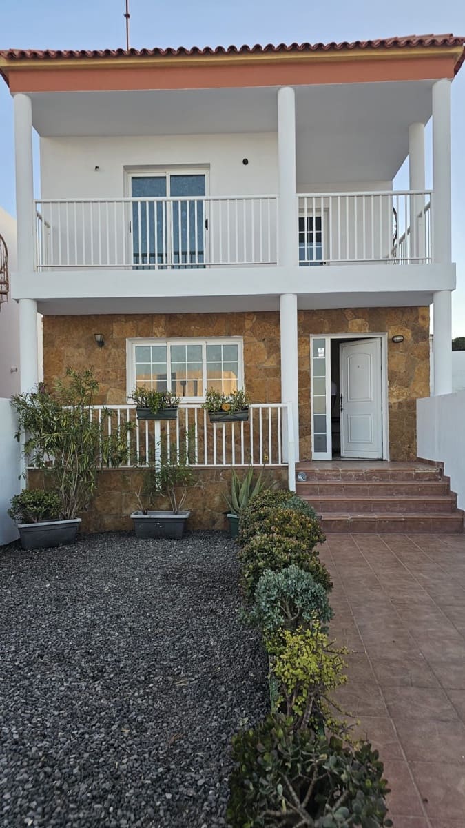4 quarto Moradia para venda em Puerto del Rosario - 350 000 € (Ref: 9828751)