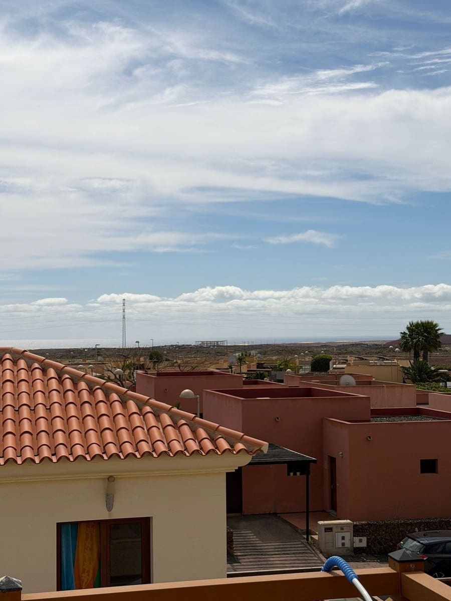 2 bedroom Villa for sale in Tamaragua - € 260,000 (Ref: 9833341)