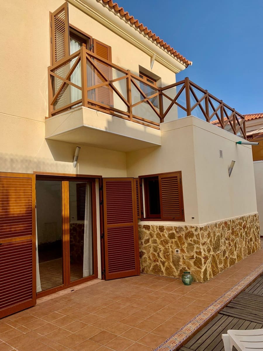 2 bedroom Villa for sale in Tamaragua - € 260,000 (Ref: 9833341)