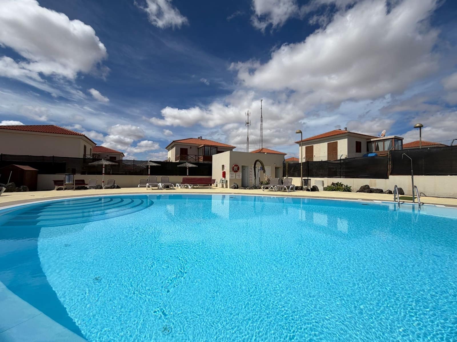2 bedroom Villa for sale in Tamaragua - € 260,000 (Ref: 9833341)