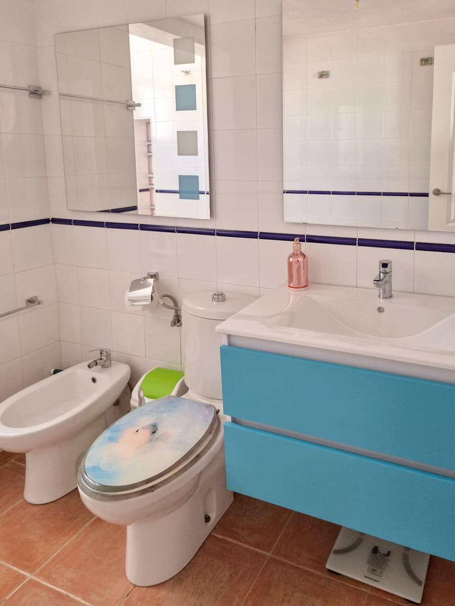 2 bedroom Semi-detached Villa for sale in Caleta de Fuste - € 249,000 (Ref: 9835948)