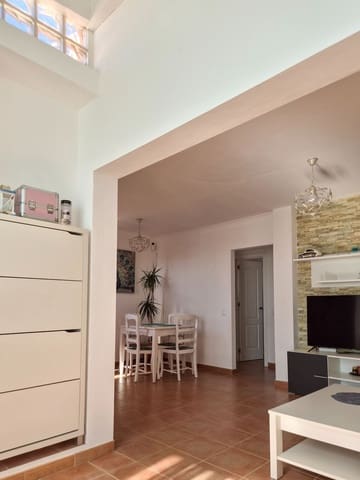 2 bedroom Semi-detached Villa for sale in Caleta de Fuste, Antigua - € 249,000 (Ref: 9835948)