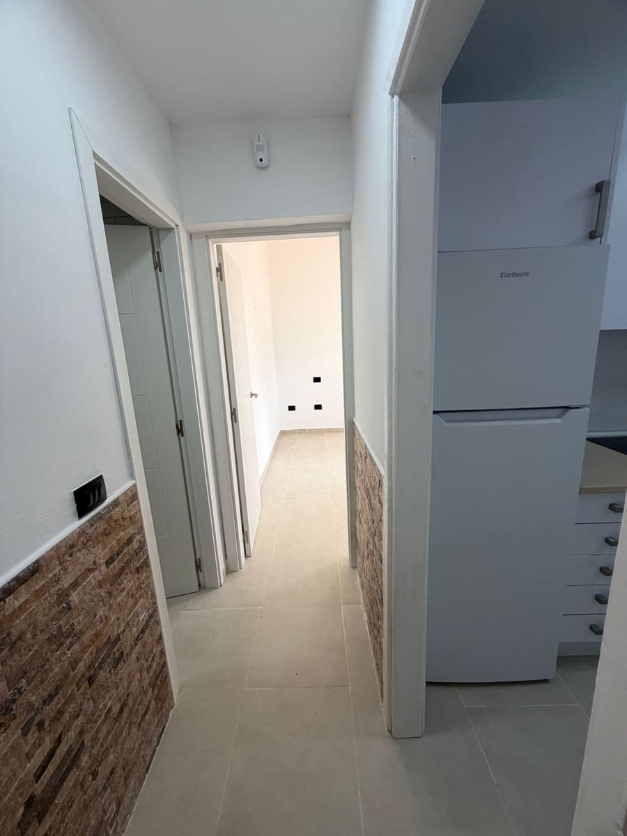 2 bedroom Bungalow for sale in Caleta de Fuste - € 205,000 (Ref: 9838949)