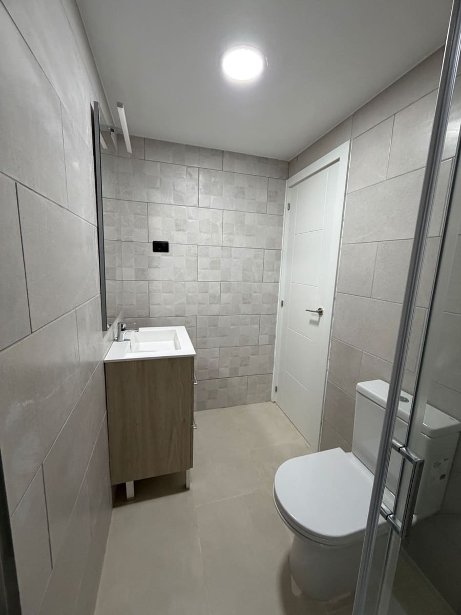 2 bedroom Bungalow for sale in Caleta de Fuste - € 205,000 (Ref: 9838949)