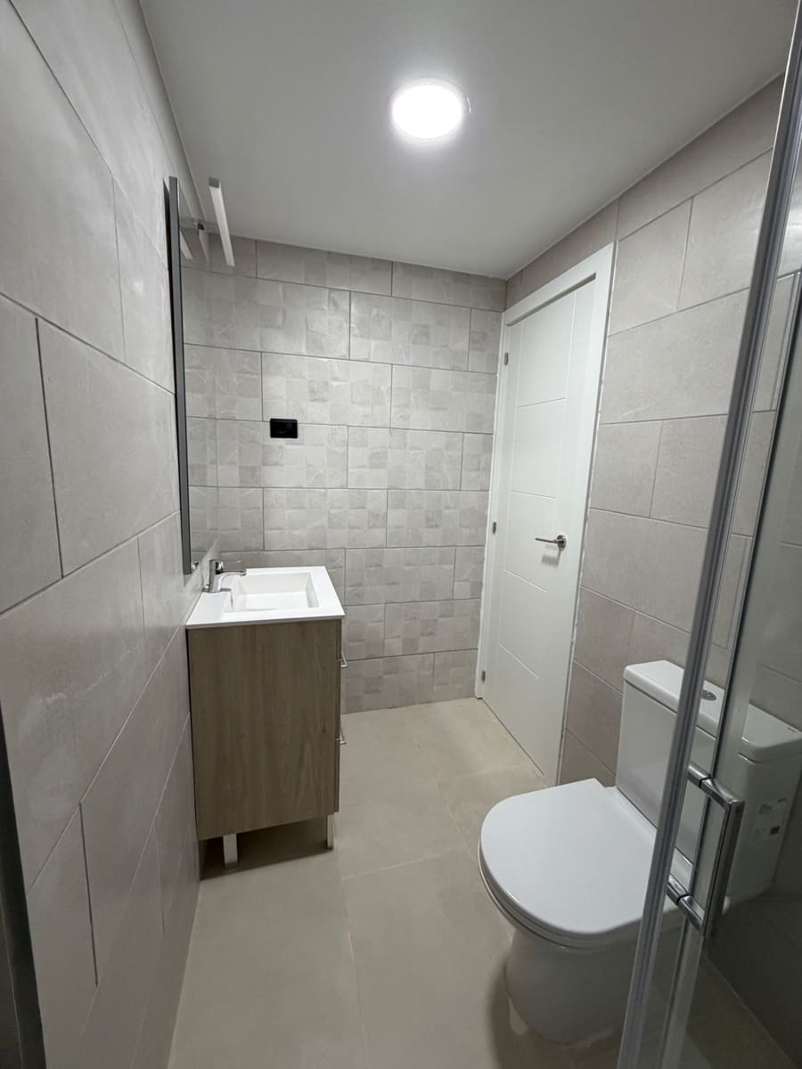 2 bedroom Bungalow for sale in Caleta de Fuste - € 205,000 (Ref: 9838949)