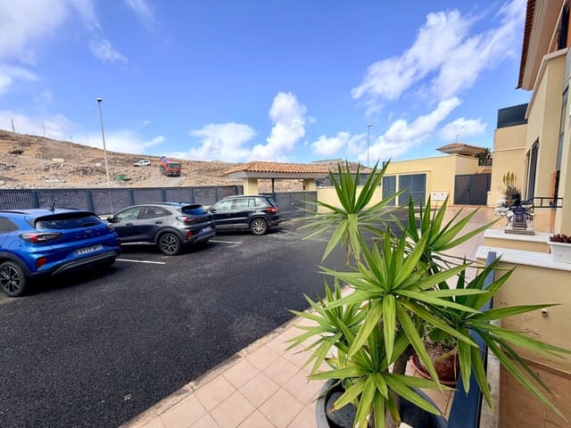 4 soverom Hus til salgs i Caleta de Fuste, Antigua - € 325 000 (Ref: 9864710)