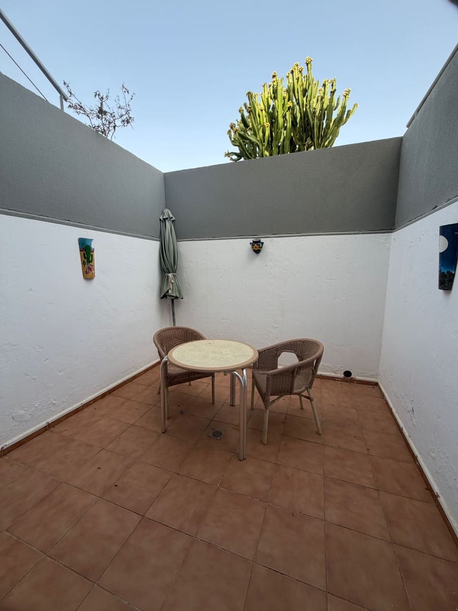 4 bedroom Townhouse for sale in Caleta de Fuste - € 315,000 (Ref: 9864711)