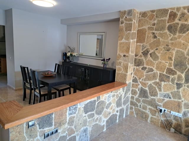 3 soverom Kjedet enebolig til salgs i El Matorral, Puerto del Rosario - € 283 500 (Ref: 9868269)