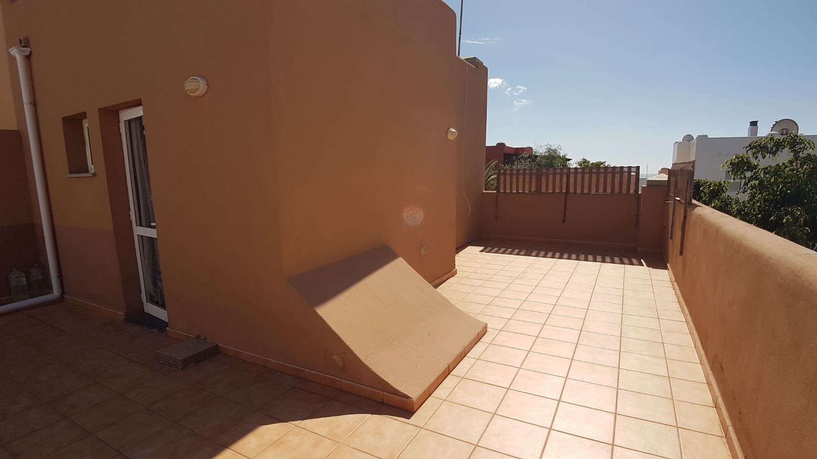 3 bedroom Townhouse for sale in Corralejo with garage - € 310,000 (Ref: 9877984)