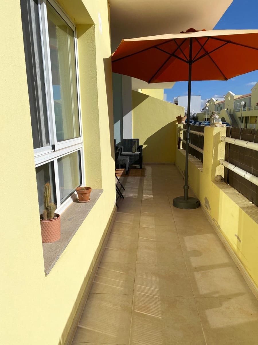 2 bedroom Flat for sale in Costa Calma with pool - € 229,000 (Ref: 9889900)