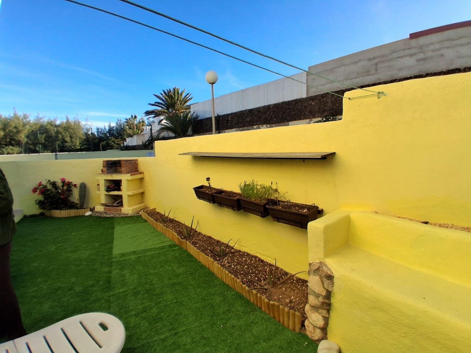 2 bedroom Flat for sale in Costa Calma with pool - € 229,000 (Ref: 9889900)