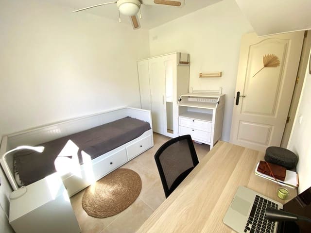 2 bedroom Flat for sale in Costa Calma, Pájara with pool - € 229,000 (Ref: 9889900)