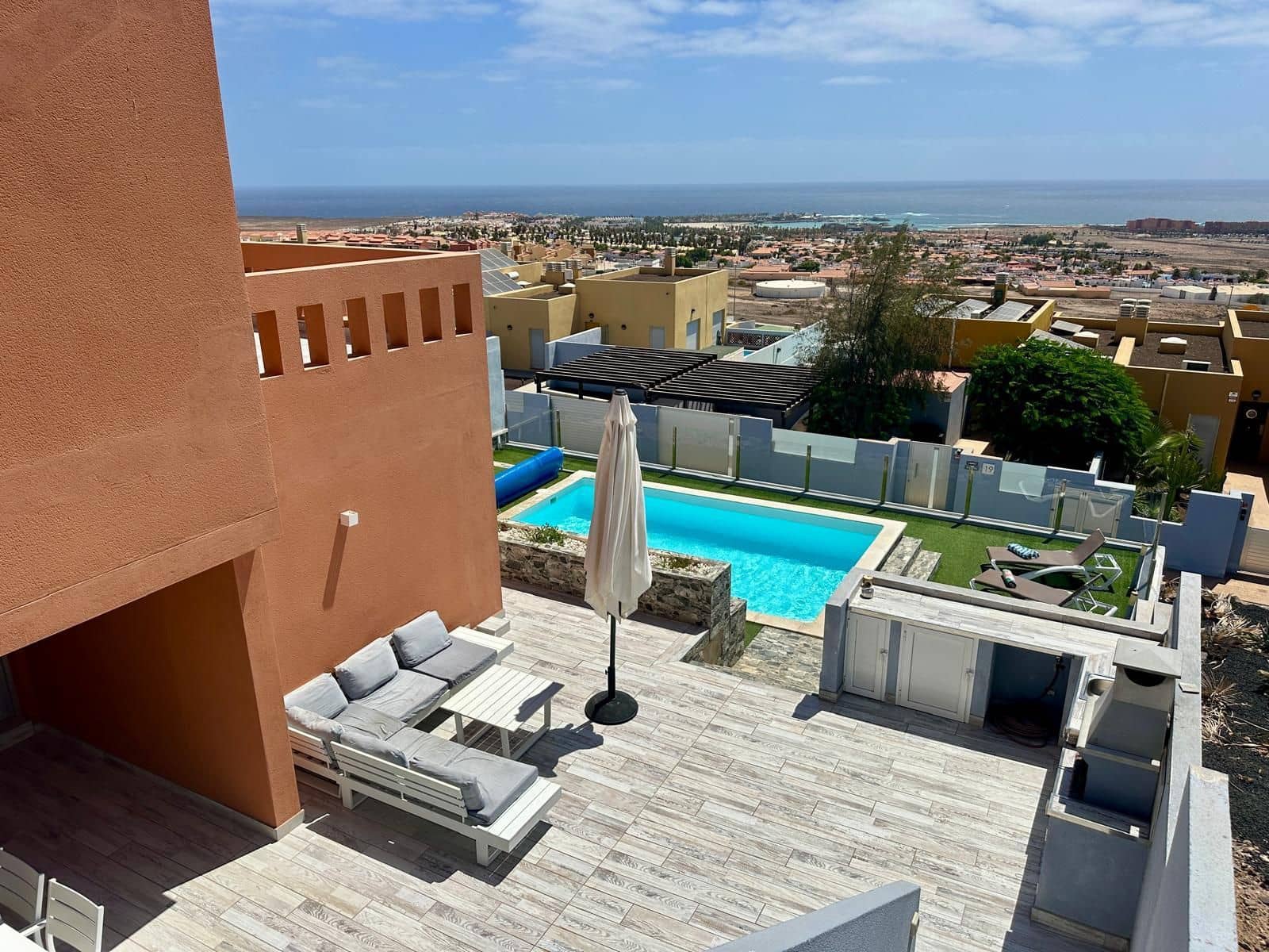 5 chambre Villa/Maison à vendre à Antigua - 655 000 € (Ref: 9939470)