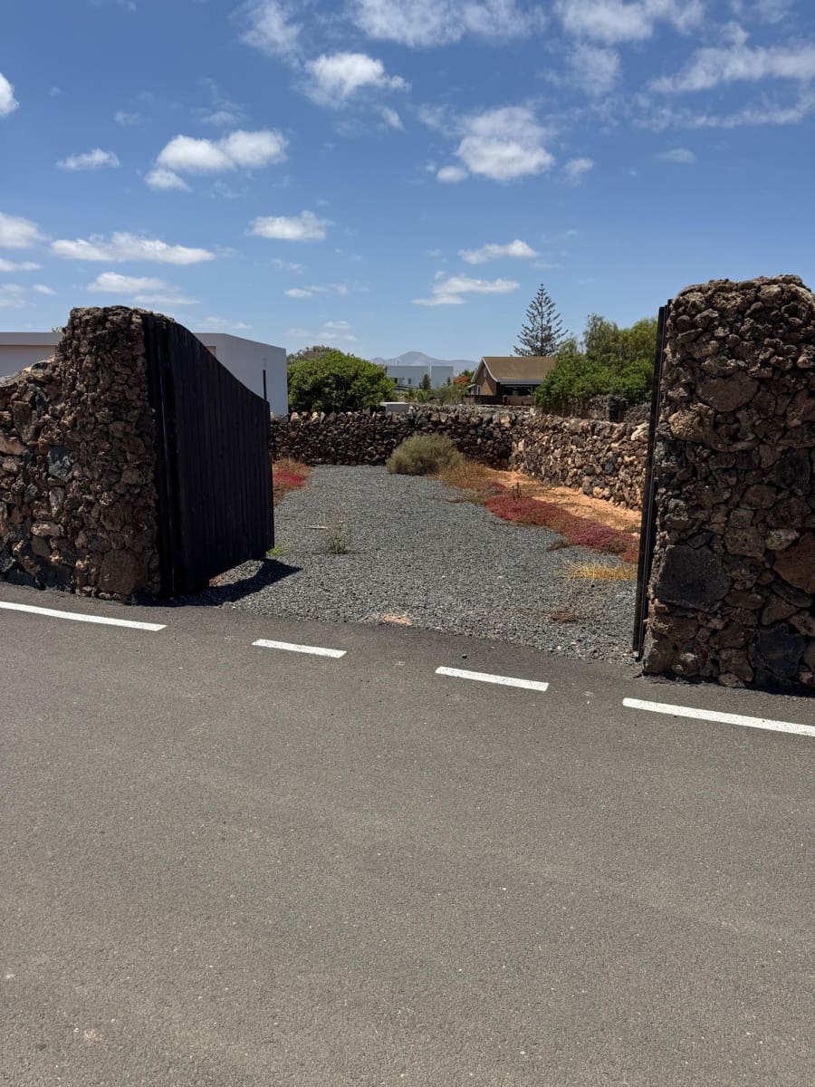 Undeveloped Land for sale in Lajares - € 485,000 (Ref: 9953795)