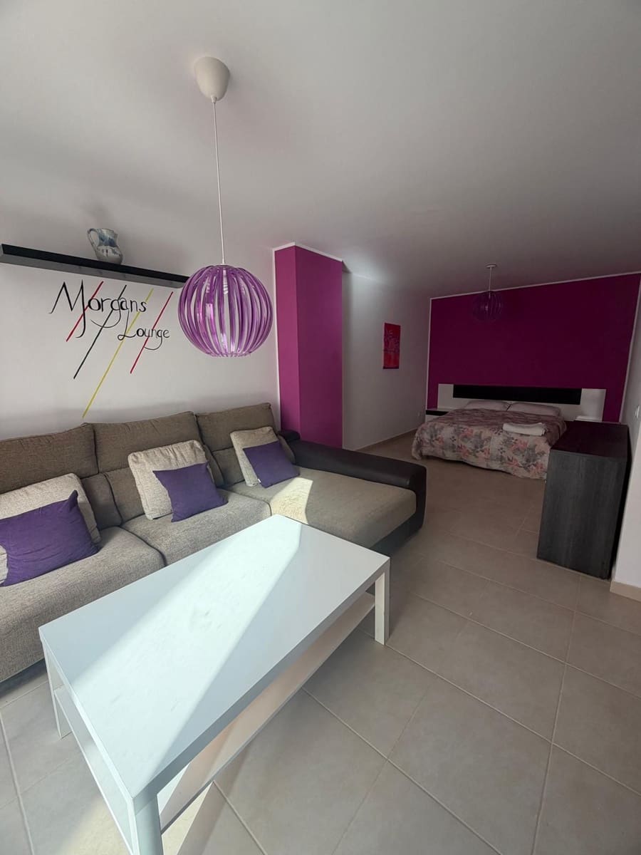 4 sovrum Hus till salu i Caleta de Fuste - 299 000 € (Ref: 9996684)