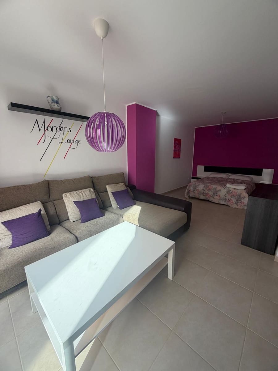 4 sovrum Hus till salu i Caleta de Fuste - 299 000 € (Ref: 9996684)
