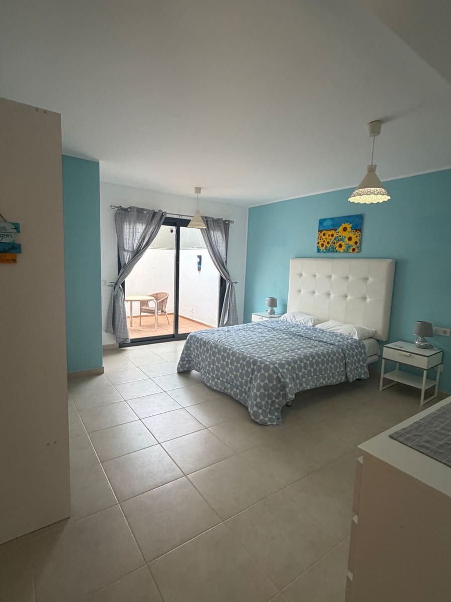 4 sovrum Hus till salu i Caleta de Fuste - 299 000 € (Ref: 9996684)