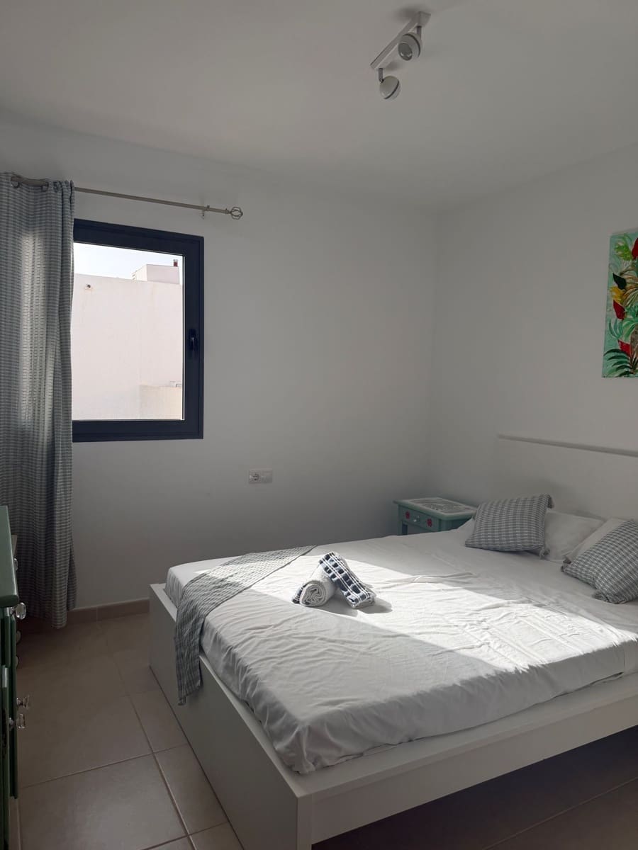 4 sovrum Hus till salu i Caleta de Fuste - 299 000 € (Ref: 9996684)