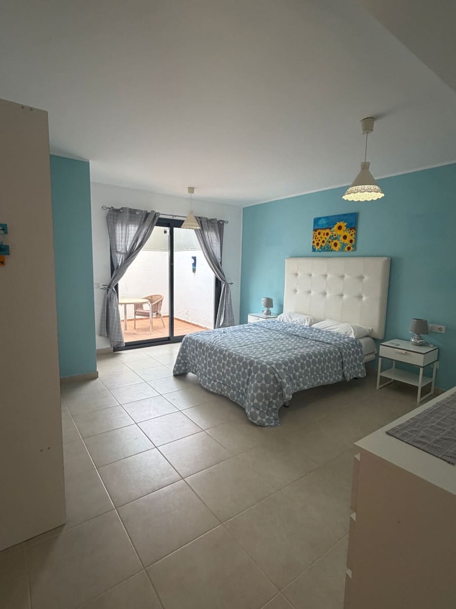 4 sovrum Hus till salu i Caleta de Fuste - 299 000 € (Ref: 9996684)