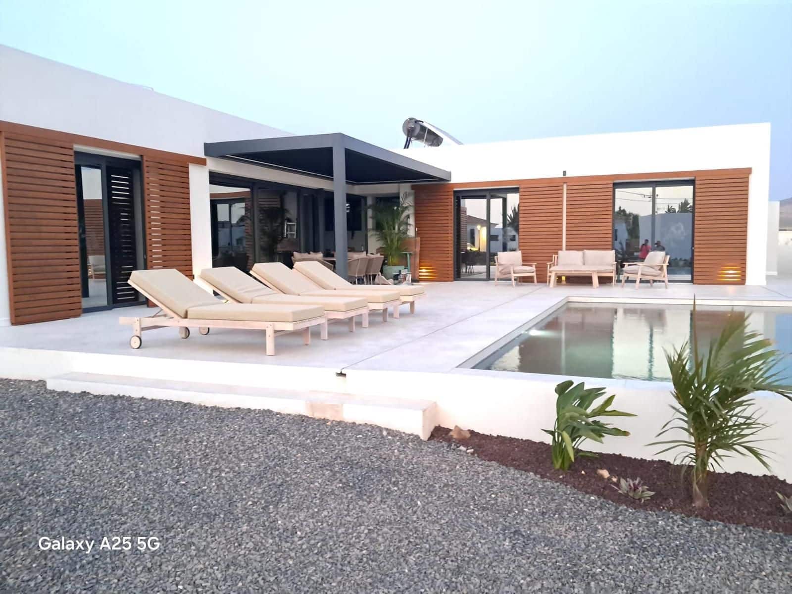 3 quarto Moradia para venda em El Roque - 1 100 000 € (Ref: 9998126)