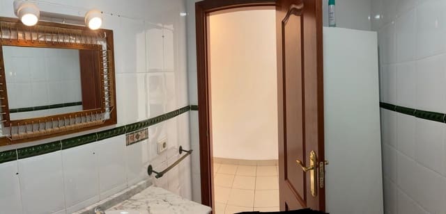2 soveværelse Lejlighed til salg i Puerto del Rosario - € 160.000 (Ref: 9998128)