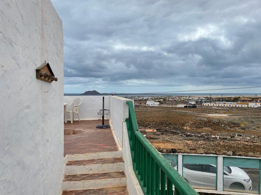 6 soveværelse Villa til salg i Corralejo - € 1.200.000 (Ref: 8122217)