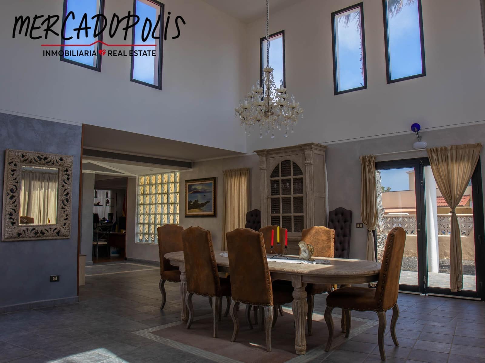 5 soveværelse Villa til salg i Corralejo med swimmingpool garage - € 1.780.000 (Ref: 8169519)