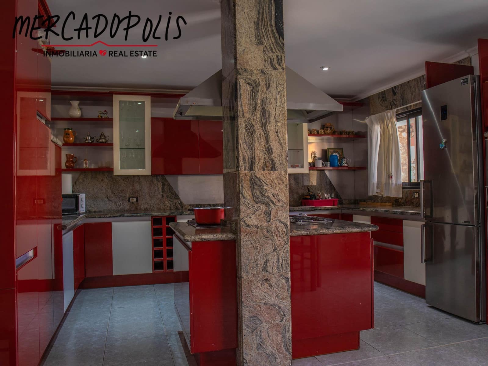 5 soveværelse Villa til salg i Corralejo med swimmingpool garage - € 1.780.000 (Ref: 8169519)