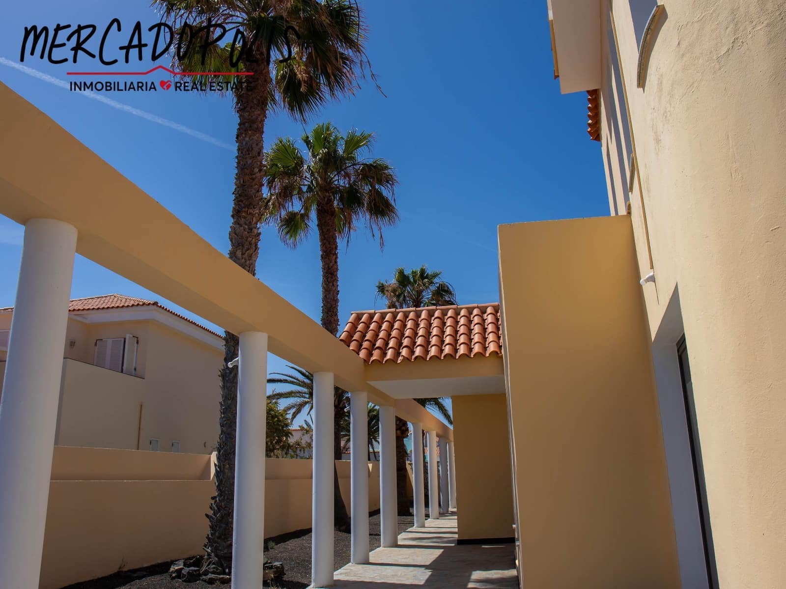 5 soveværelse Villa til salg i Corralejo med swimmingpool garage - € 1.780.000 (Ref: 8169519)