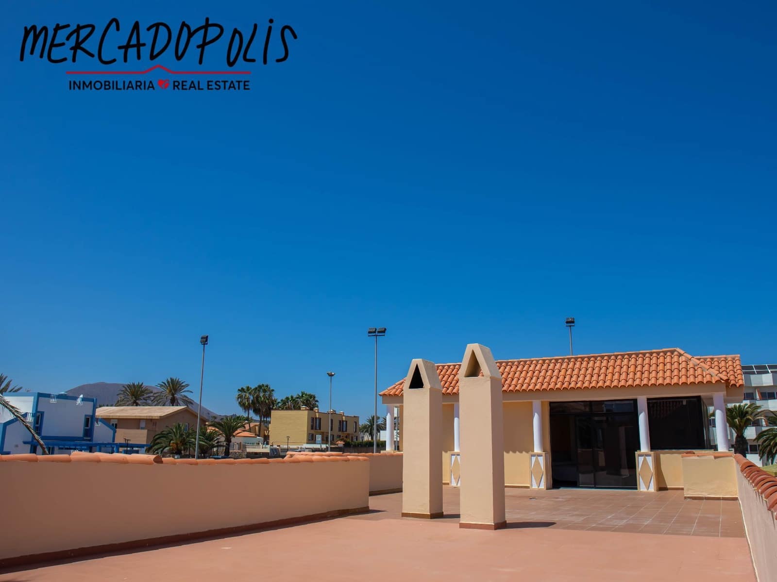 5 soveværelse Villa til salg i Corralejo med swimmingpool garage - € 1.780.000 (Ref: 8169519)