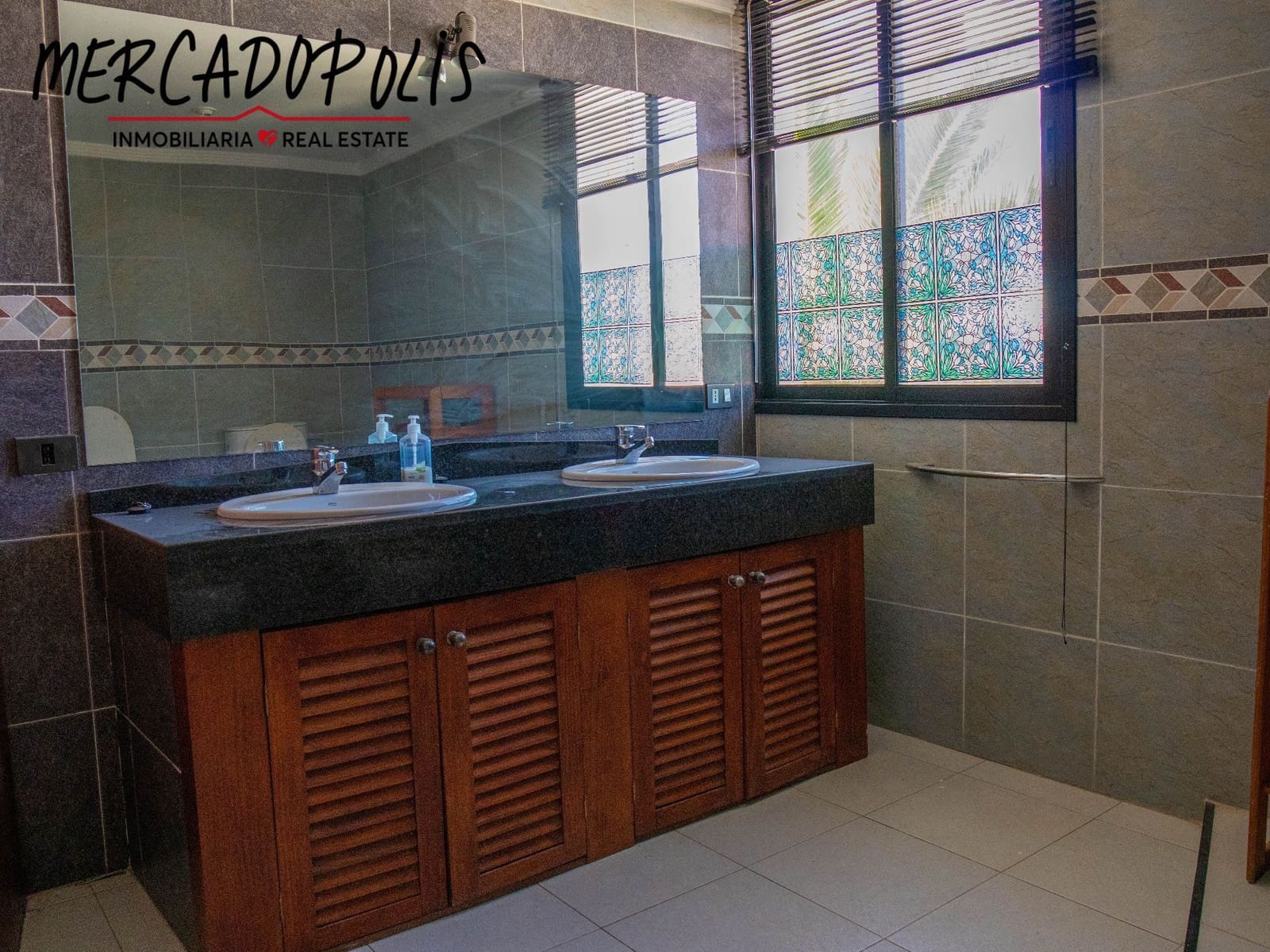 5 soveværelse Villa til salg i Corralejo med swimmingpool garage - € 1.780.000 (Ref: 8169519)