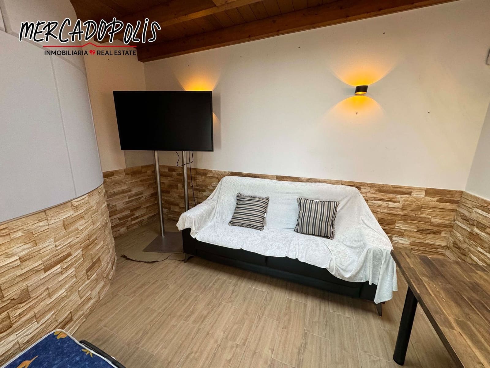 1 soveværelse Villa til salg i Caleta de Fuste med garage - € 245.000 (Ref: 8351854)