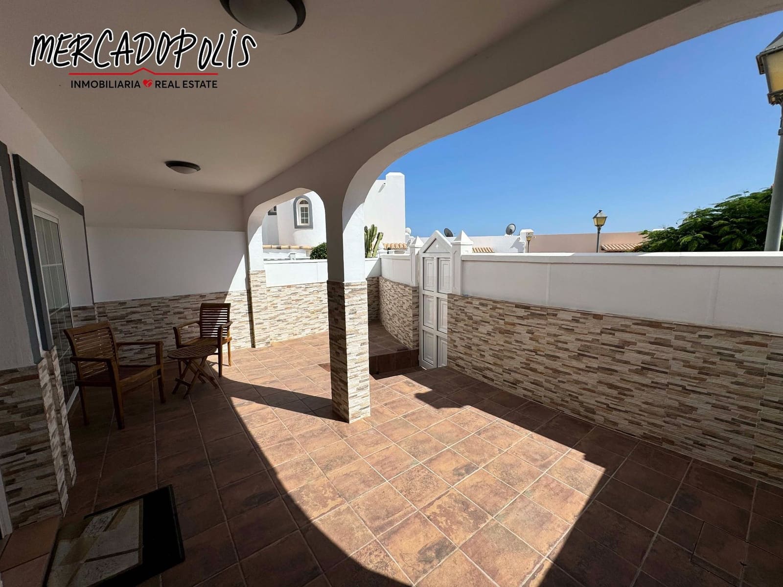 1 soveværelse Villa til salg i Caleta de Fuste med garage - € 245.000 (Ref: 8351854)