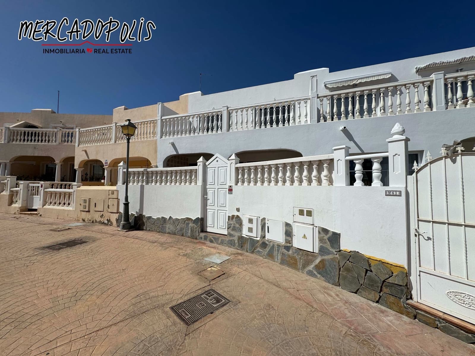 1 soveværelse Villa til salg i Caleta de Fuste med garage - € 245.000 (Ref: 8351854)