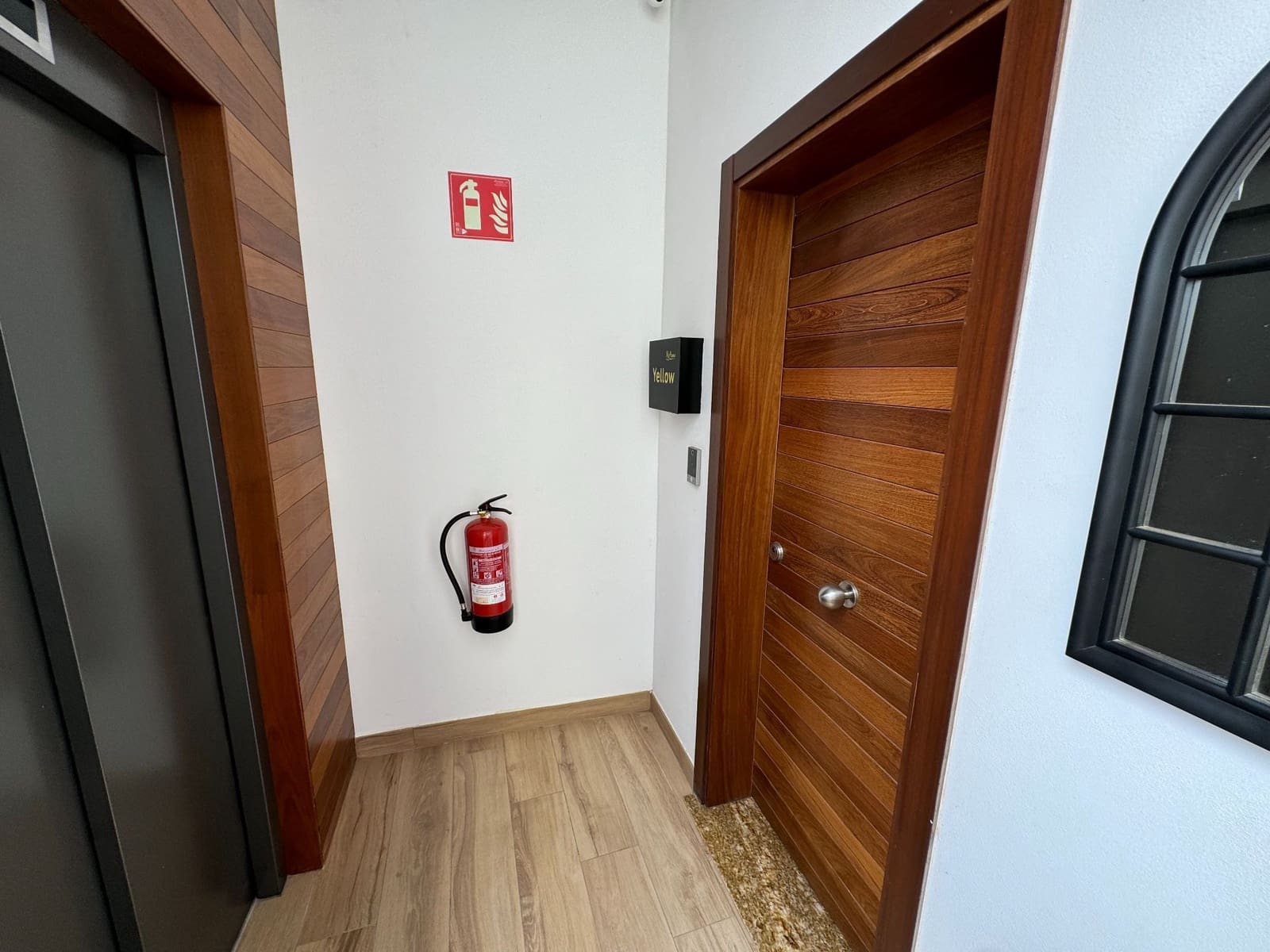 6 soveværelse Lejlighed til salg i Puerto del Rosario - € 790.000 (Ref: 8504058)