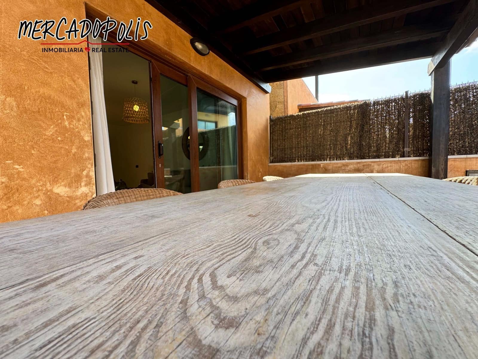 4 soveværelse Villa til salg i Corralejo med swimmingpool - € 499.000 (Ref: 8505550)