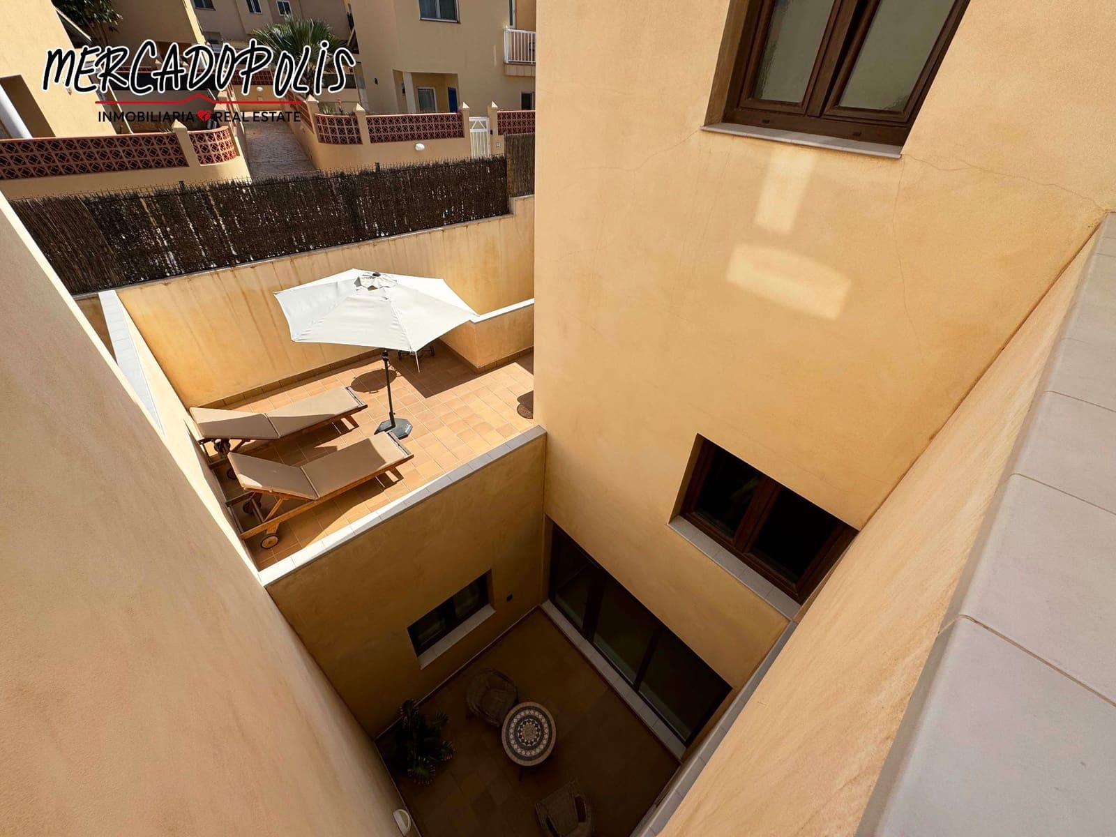 4 soveværelse Villa til salg i Corralejo med swimmingpool - € 499.000 (Ref: 8505550)