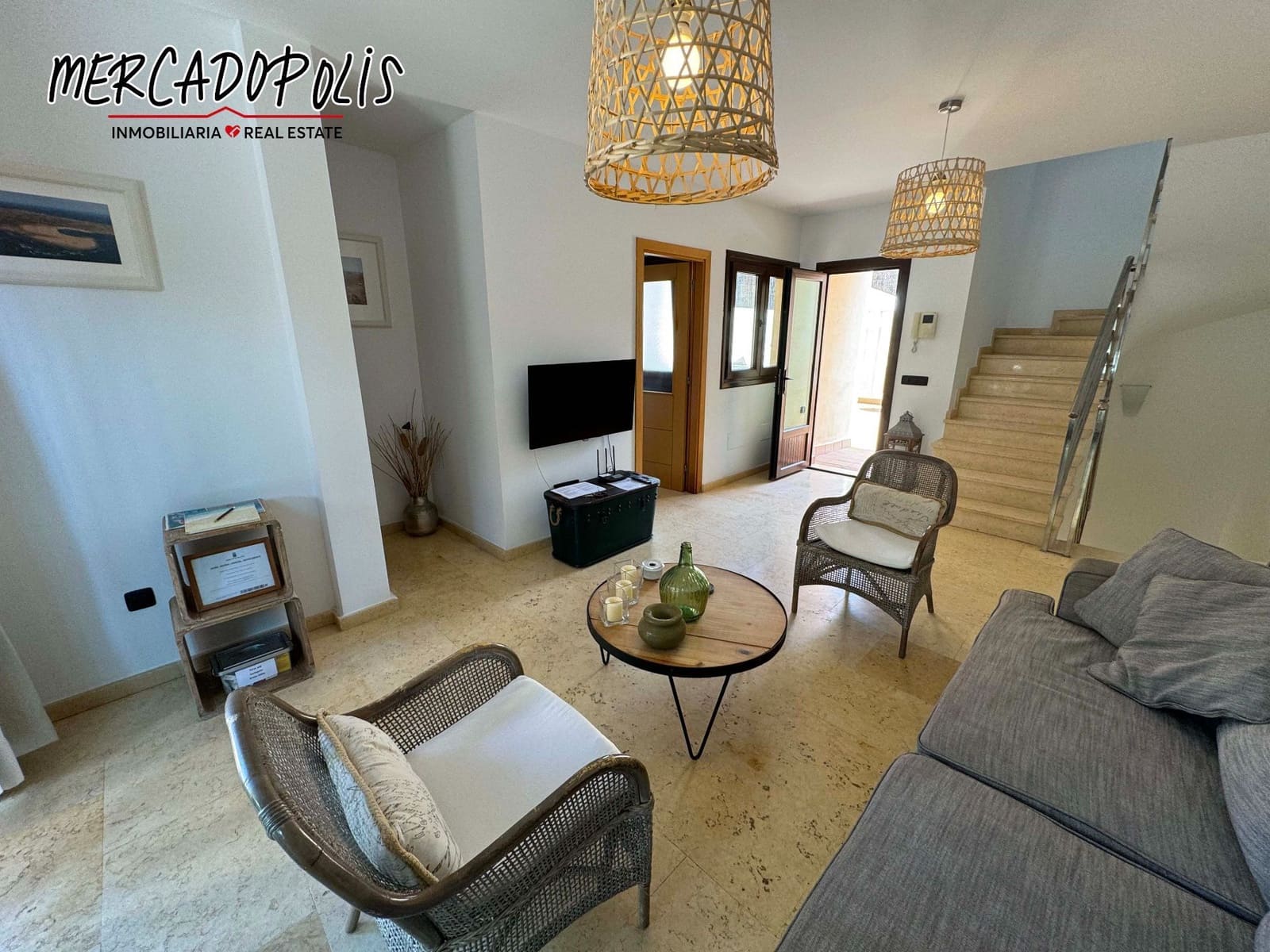 4 soveværelse Villa til salg i Corralejo med swimmingpool - € 499.000 (Ref: 8505550)