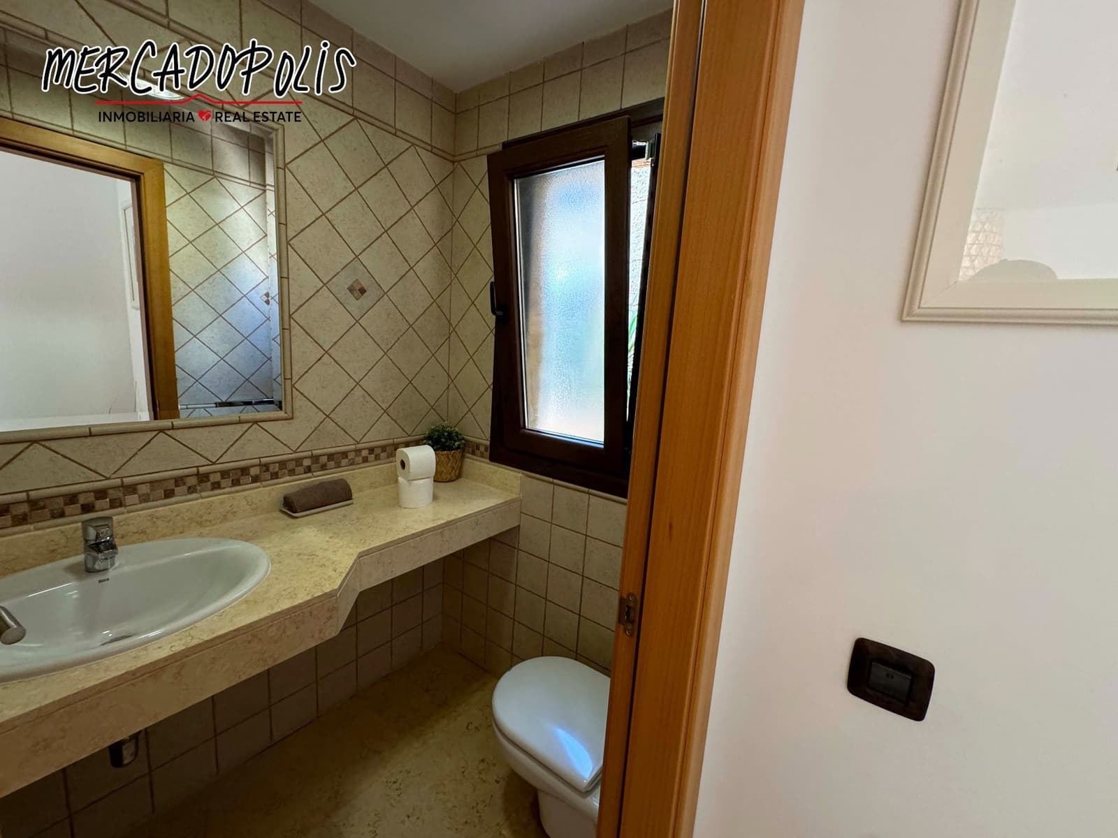 4 soveværelse Villa til salg i Corralejo med swimmingpool - € 499.000 (Ref: 8505550)