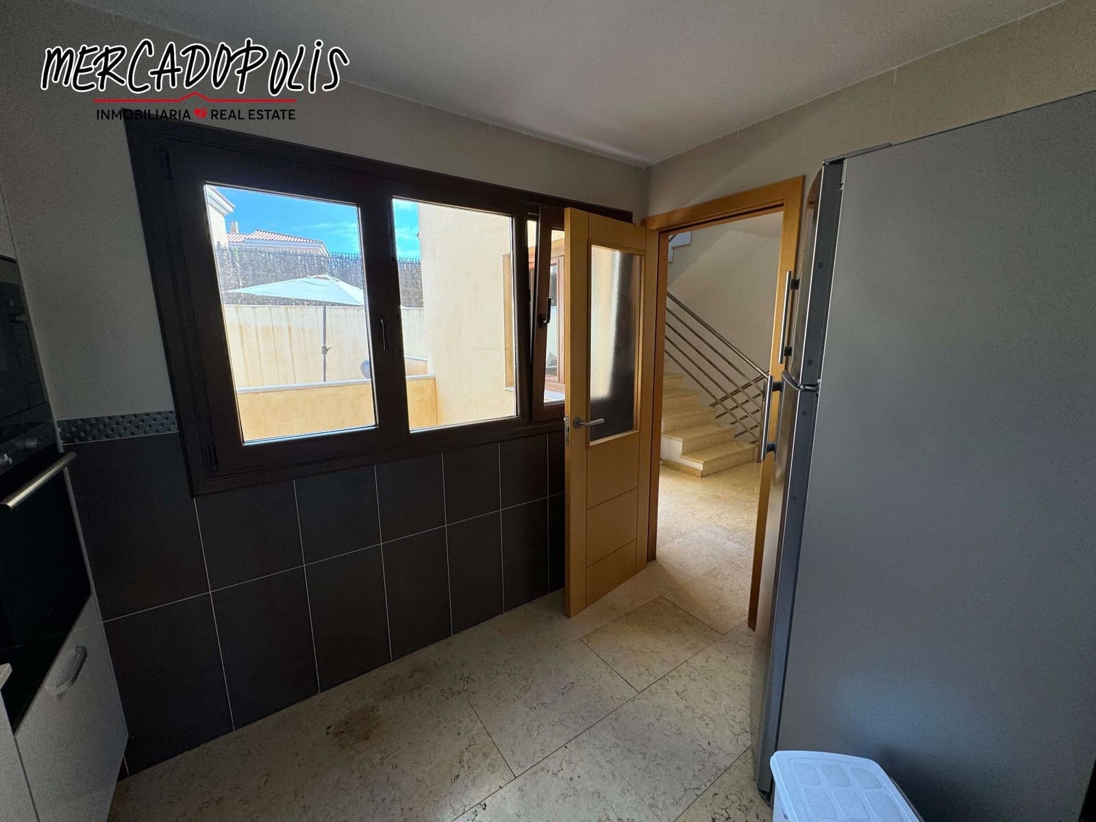 4 soveværelse Villa til salg i Corralejo med swimmingpool - € 499.000 (Ref: 8505550)