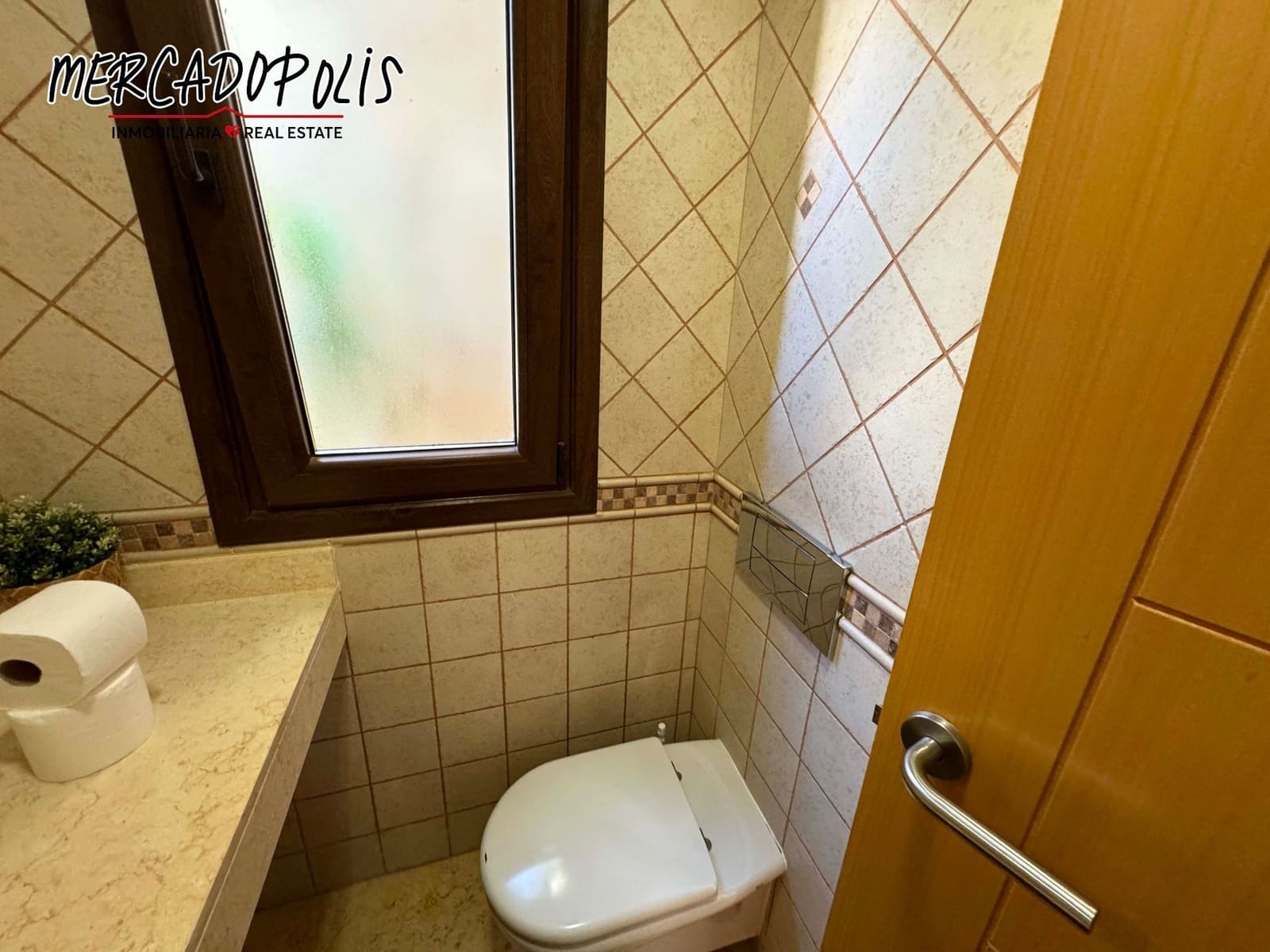 4 soveværelse Villa til salg i Corralejo med swimmingpool - € 499.000 (Ref: 8505550)